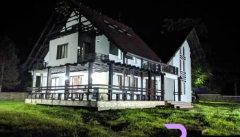 Cabana Nemțișoru - Iesle 727351