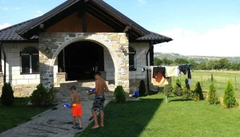 Casa costea - Capu Câmpului 727585