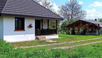 Cazare Targu Ocna - Casa Livada bunicii - Târgu Ocna