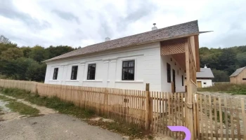 Centrul de zi pentru copii Greco Catolic Simion Balint ( DIDE”s roof) - Roșia Montană 517615