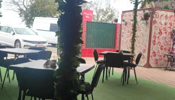 Hanul cu Flori - Costi