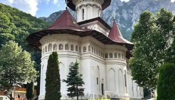 Mănăstirea Râmeț - Valea Mănăstirii