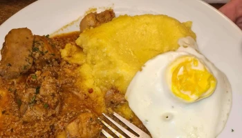 Restaurant La Cetate - Căpățânenii Pământeni