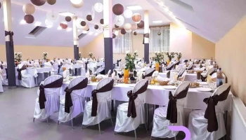Restaurant -La Jenu- - Pericei
