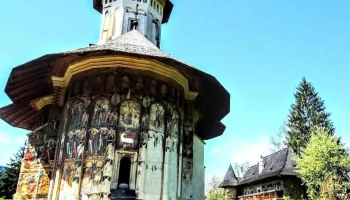 Vatra Moldoviței - Vatra Moldoviței
