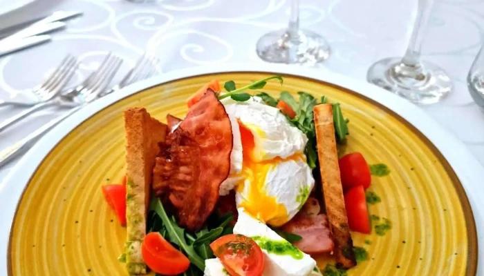 Armony -    Restaurant Events De La Proprietar - Piatra Neamț