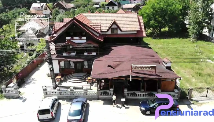 Bella Vista -  Exterior - Căpățânenii Pământeni