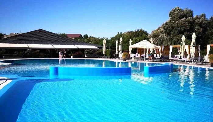 Bonbon Club Piscina - Dragomirești-deal