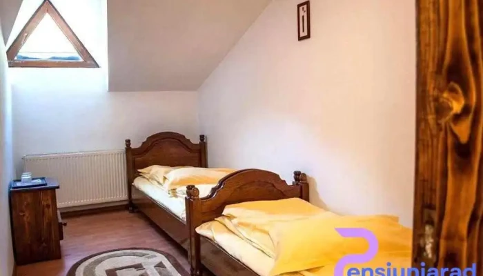 Cabana Brusturet -  Camere - Dâmbovicioara