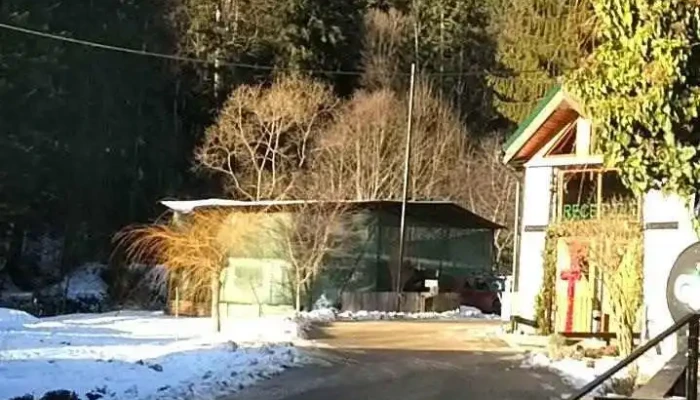 Cabana Gura Diham -  Videoclipuri - Strada Valea Cerbului