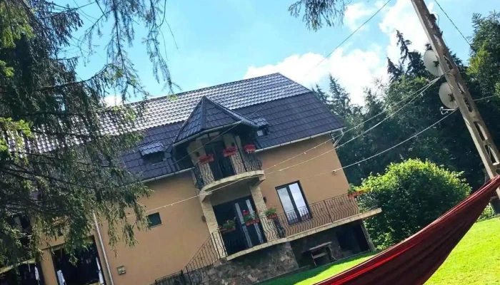 Cabana Suvenirurilor -  Locație - Ghețari
