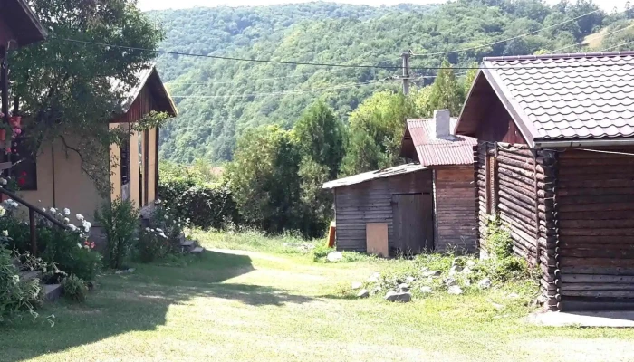 Cabanele Valea Ponicovei -  Unde - Dubova