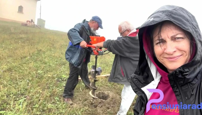 Capela Calvar -  Videoclipuri - Luizi-călugăra