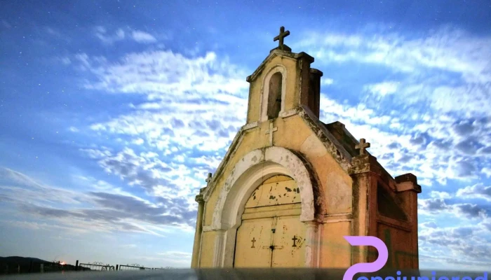Capela Ghert Biserica - Luizi Calugara