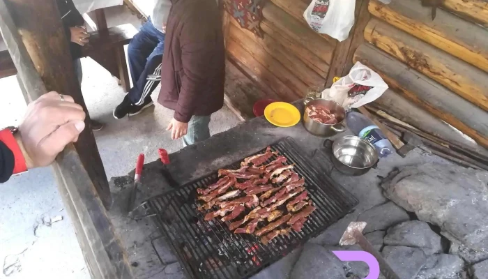 Casa Adina -  Mancaruribauturi - Podul Dâmboviţei