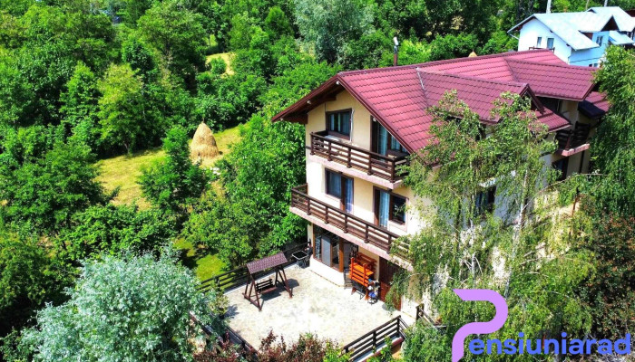 Casa Bunicii Comarnic -  Program - Comarnic