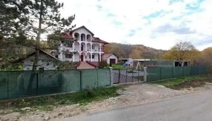 Casa Cu Elefanti Street View Si 360deg - Corbșori