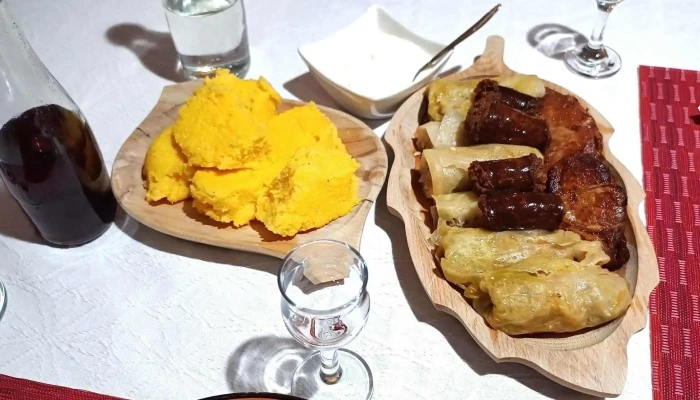 Casa Florea Gastro Local Casa Florea Mancaruribauturi - Vama Buzăului