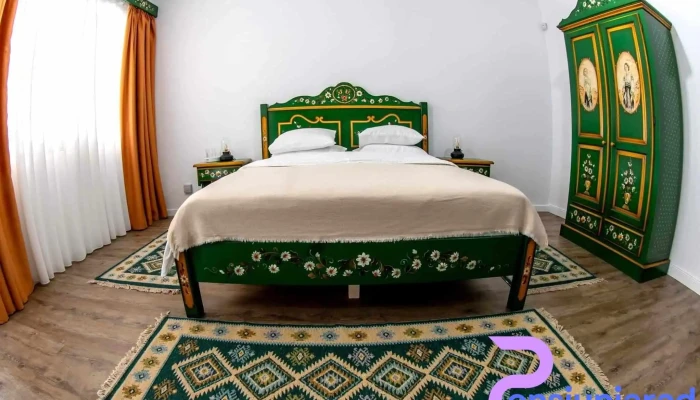 Casa Iilor -  De La Vizitatori - Ponoarele