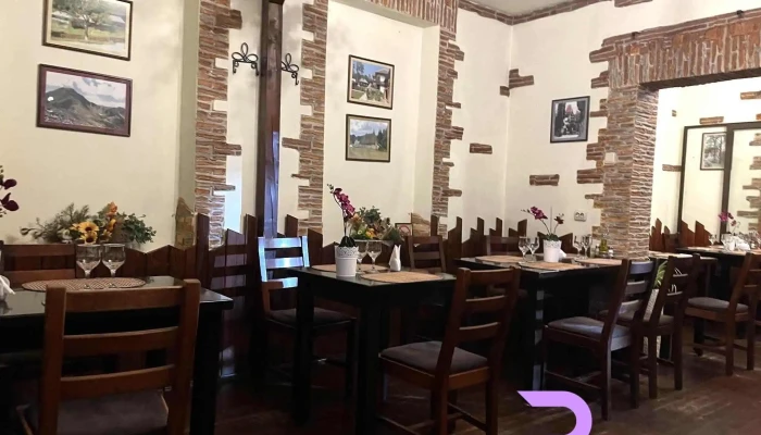 Casa Jienilor -  Atmosfera - București