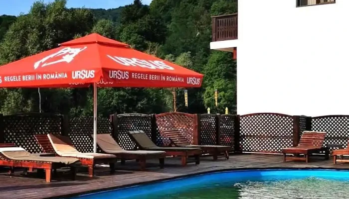Casa Lazaroiu -  Dotari - Corbeni