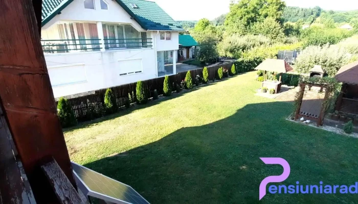 Casa Leu -  Videoclipuri - Curtea De Argeș