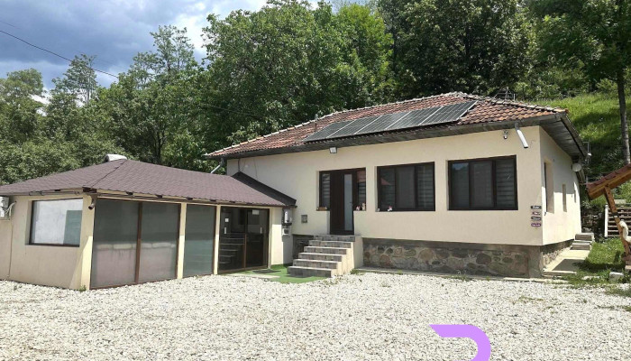 Casa Lupilor Transfagarasan -  Cabana - Arefu