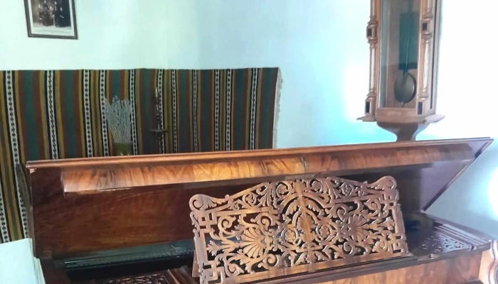 Casa Memoriala Ciprian Porumbescu Număr - Ciprian Porumbescu