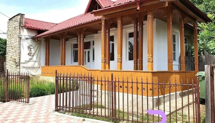 Casa Memorială Ion Luca Caragiale / - Ion Luca Caragiale