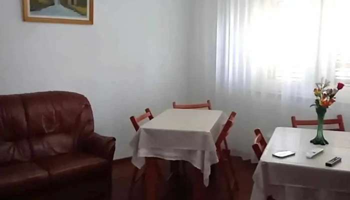 Casa Mina -  Videoclipuri - Bușteni