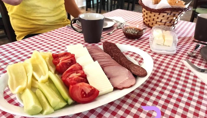 Casa Patru Anotimpuri Din Rimetea -  Mancaruribauturi - Rimetea