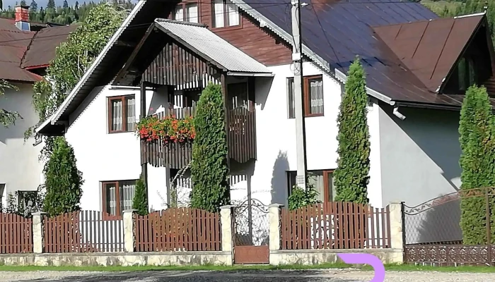 Casa Ta - România