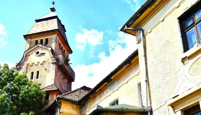 Castelul Urmanczy Site Web - Toplița