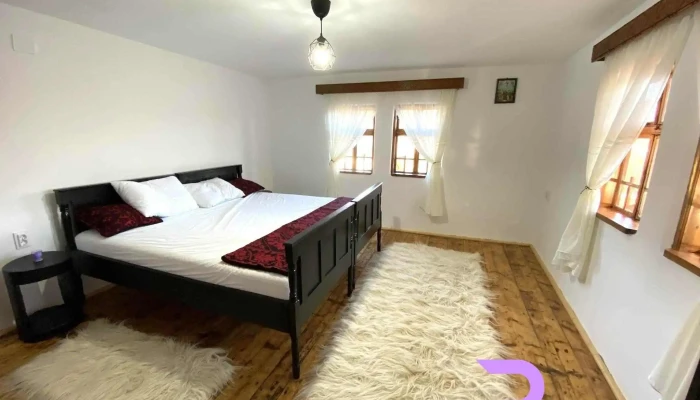 Casuta Bunicilor Corbii De Piatra -  Camere - Corbi