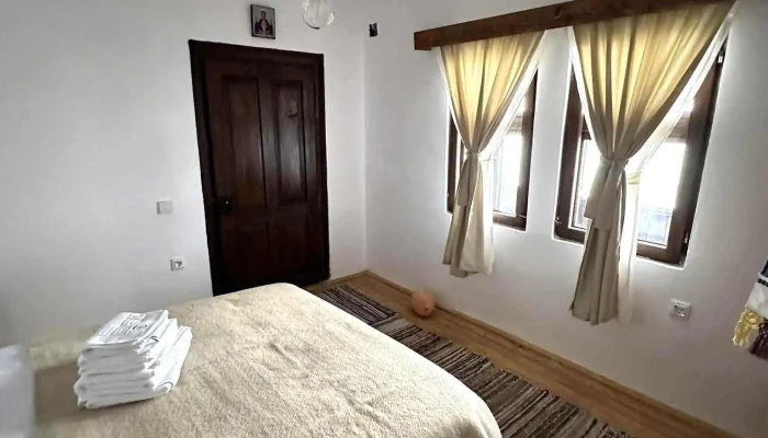 Casuta Lui Nea Nica Ioanii De La Vizitatori - Domnești