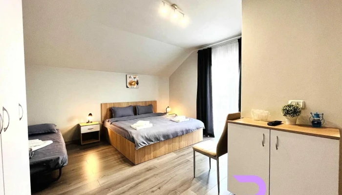 Cazare Casa Melidari Camere - Bozovici