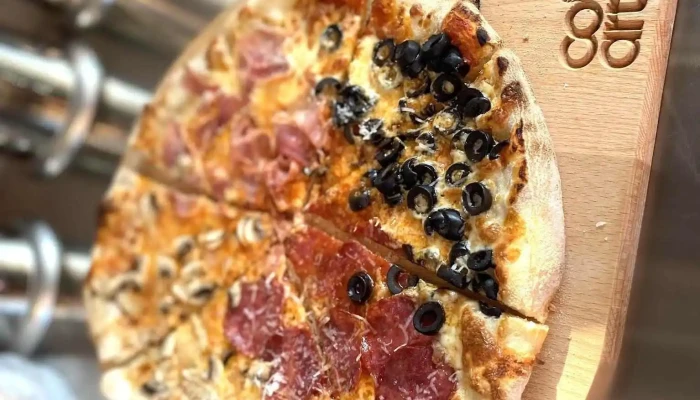 Coart Pizza - Câmpulung