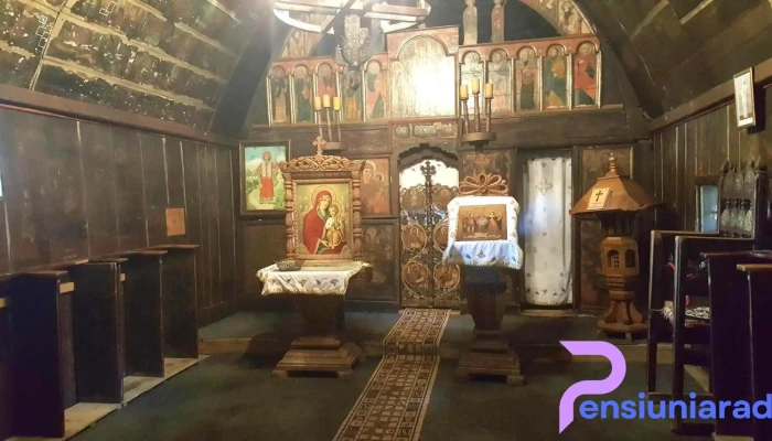 Colina Grande -  De La Vizitatori - Valea Călugărească