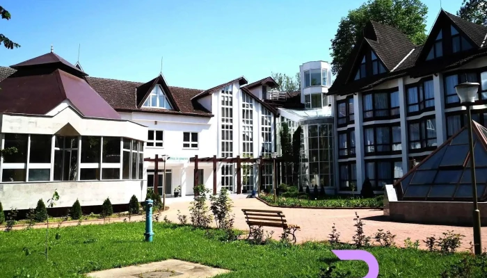 Complex Balneo Termal Vata Bai De La Vizitatori - Vața De Jos
