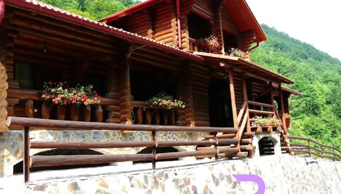 Complexul Turistic Cheile Cibinului -  Exterior - Raul Mic 1187