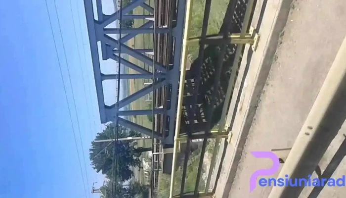 Comuna Darmanesti Videoclipuri - Vacio