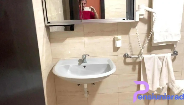 Conacul Balta Alba De La Vizitatori - Balta Albă