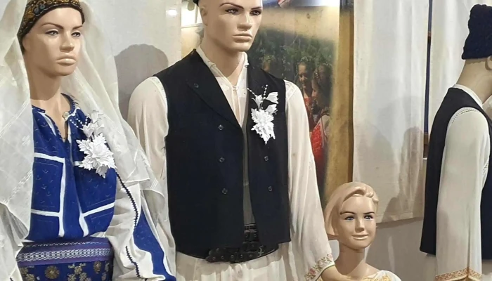 Cula Racovita Reduceri - Racovița