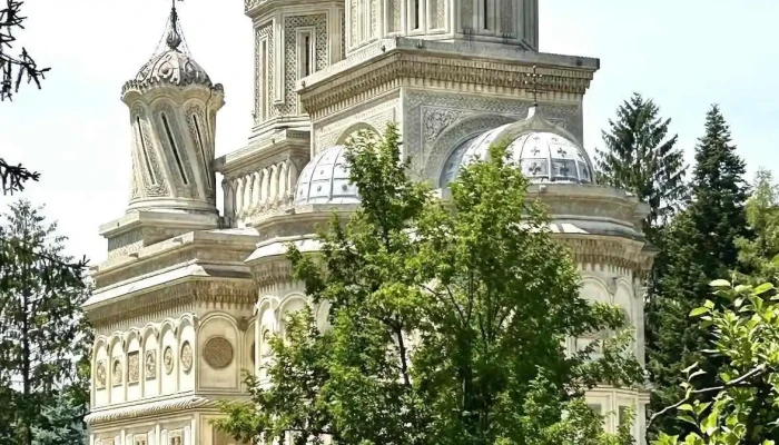 Curtea de arges - Curtea De Argeș 115300