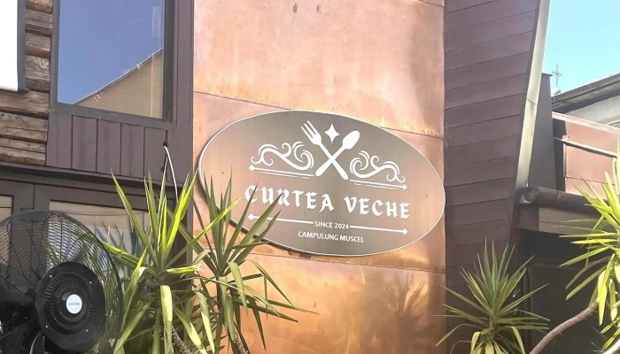 Curtea Veche Campulung - Câmpulung