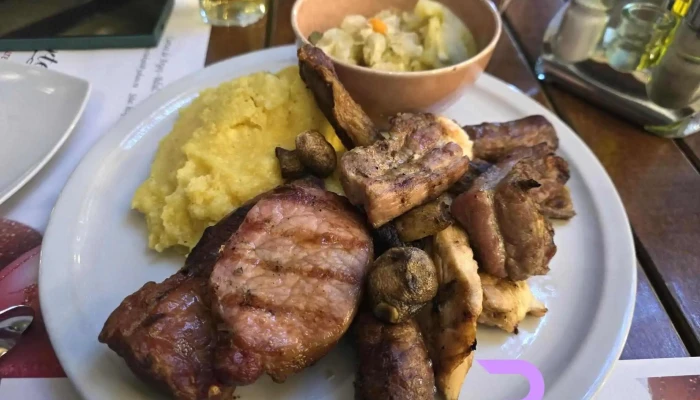 Curtea Veche -  Polenta - Curtea De Argeș