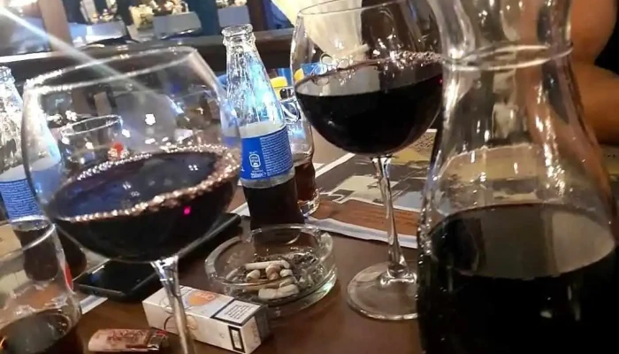 Curtea Veche -  Vin - Curtea De Argeș