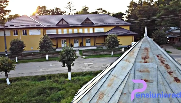 Căminul Cultural - Zamostea 727630