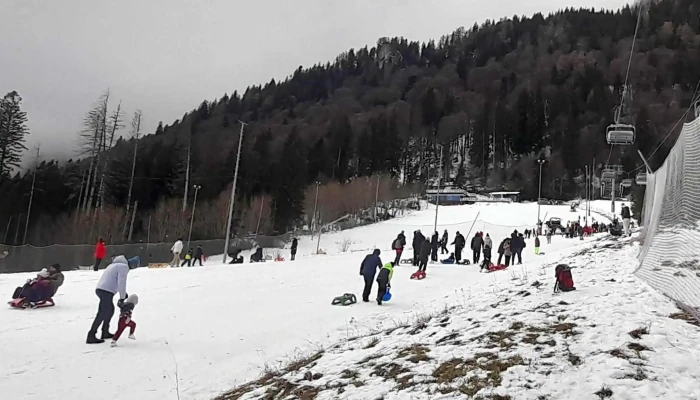 Domeniul Schiabil Kalinderu -  Program - Bușteni