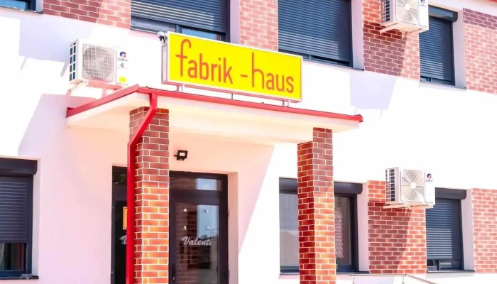 Fabrik Haus -  Exterior - Marghita